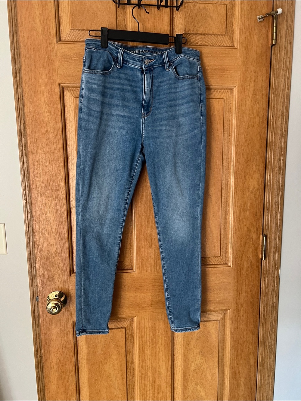 American Eagle Outfitters Light Blue High-Rise Skinny Jeggings